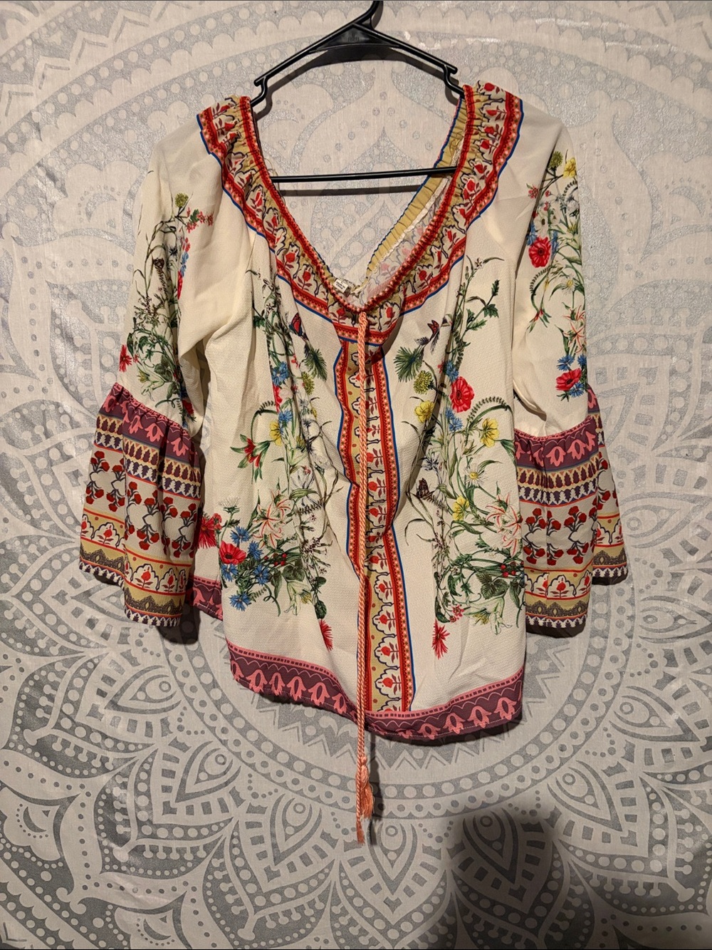 Umgee Floral Boho Off-Shoulder Top Large Bell Sleeves Tassel Ties Cream Floral L